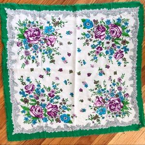 VINTAGE 70s Purple Roses Scarf